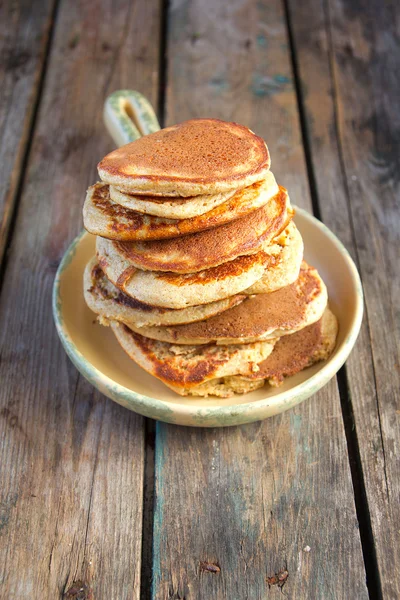 Oat bran pancakes — Stock Photo, Image