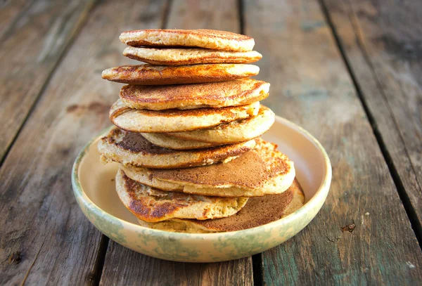 Oat bran pancakes — Stock Photo, Image