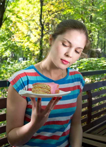 Menina come uma torta — Fotografia de Stock