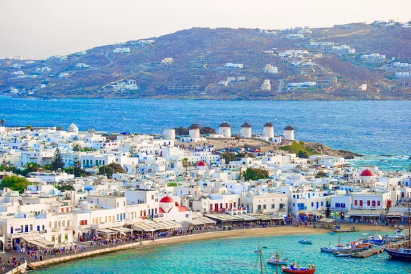 View of traditional greek village with white houses on Mykonos Island, Greece, — Stock Photo, Image