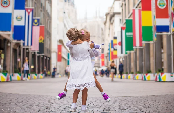 Little beautiful girls walking in Milan — Stockfoto