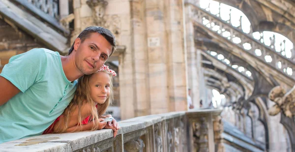 Adorable little girl with father on the rooftop of Duomo, Milan, Italy — Stock Photo, Image