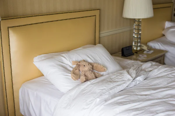 Room with bed and plush toy — Stock Photo, Image