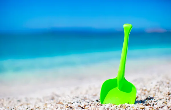 Summer kids beach toy in the white sand — Stock Photo, Image