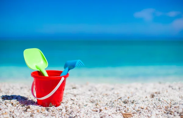Beach kids toys on white sand beach — Stock Image Beach kids toys on white sand beach Royalty Free Stock Photos
