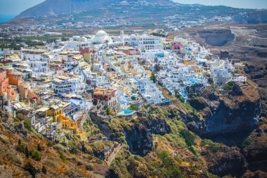 Üstten Görünüm sermaye Fira, ana şehir Santorini Island, Yunanistan