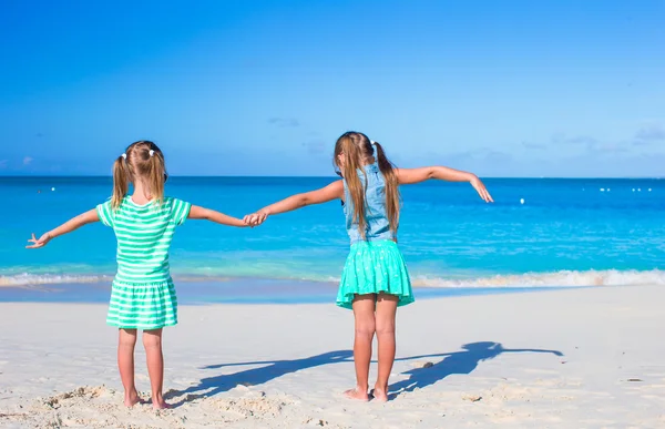 Little adorable girls during tropical summer vacation — Stock Photo, Image