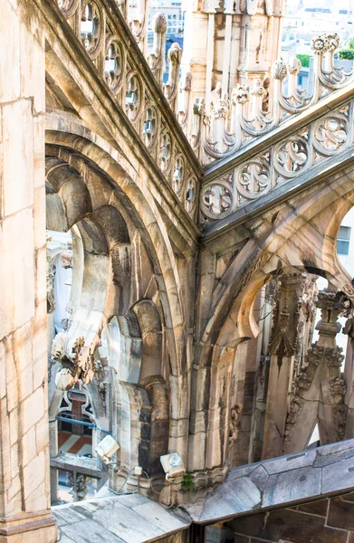 Telhado da Catedral de Duomo, Milão, Itália — Fotografia de Stock