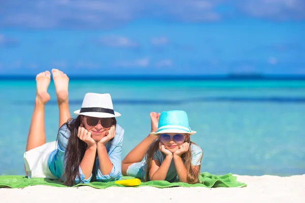 Dítě ochrana sun cream — Stock fotografie