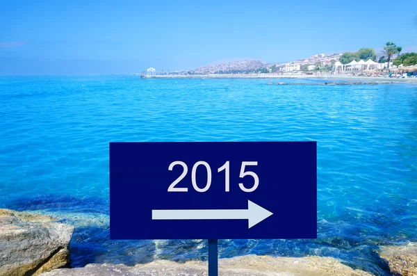 Segno "2015" in riva al mare — Foto Stock