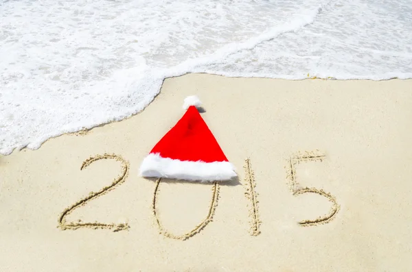 Antal 2015 på sandstrand - holiday koncept — Stockfoto