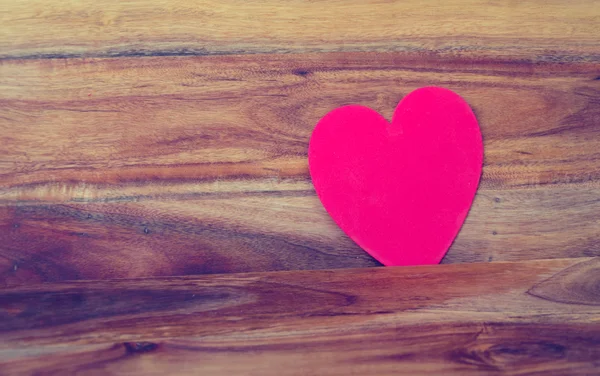 Heart on the wood background — Stock Photo, Image