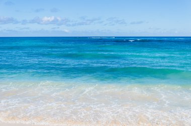 Okyanus ve tropikal kumlu plaj arka plan