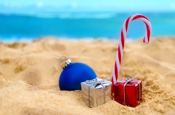 热带海滩圣诞及新年背景 — 图库照片
