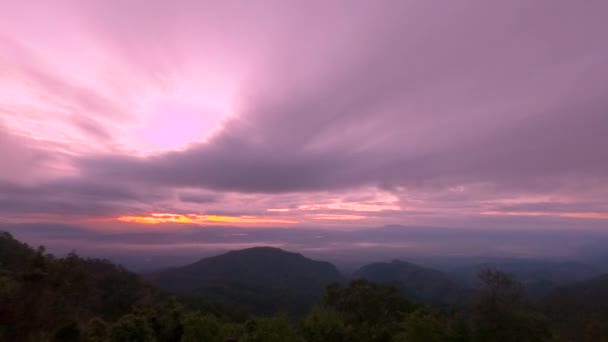 Lapso Tiempo Del Hermoso Cielo Con Luz Dorada Brilla Través — Vídeos de Stock