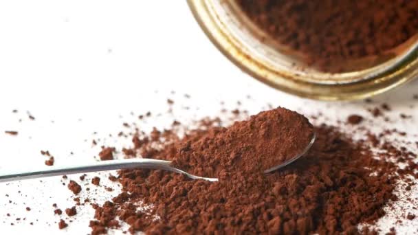 Pura Polvere Cacao Che Cade Sfondo Bianco Concetto Bevande Sane — Video Stock