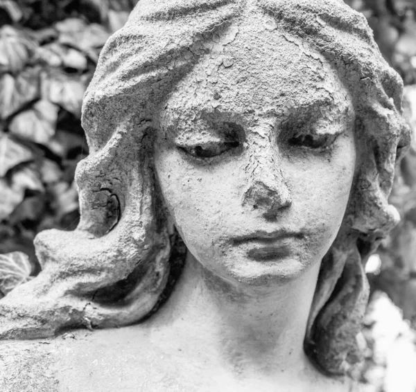 Femme Ange Pleurant Dans Cimetière Mort Souffrance — Photo