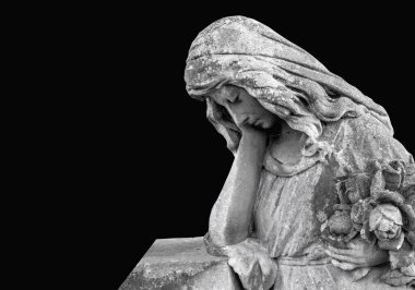 İlahi melek, ruhsal mücadeleden sonra yorulmuştu.