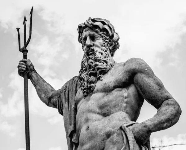 Estatua Del Dios Romano Del Agua Neptuno Mitología Griega Poseidón — Foto de Stock