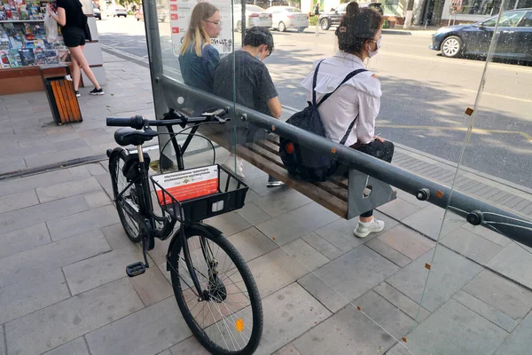 Rostow Don Russland September 2020 Verlassenes Verschlossenes Leihfahrrad Der Rückseite — Stockfoto