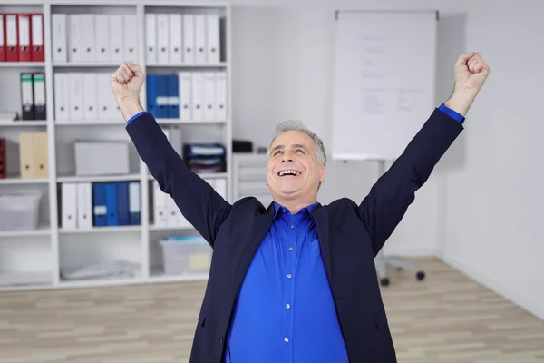 Empresário exuberante excitado — Fotografia de Stock