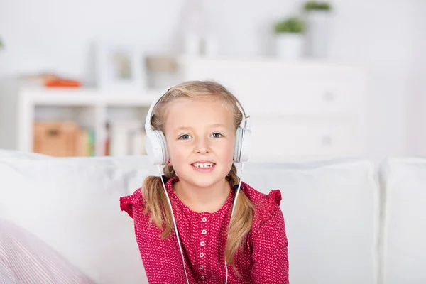 Girl with headphones — Stock Photo, Image