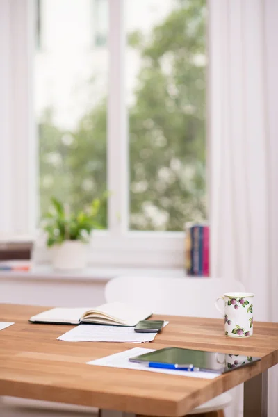 Heimbüro oder Arbeitsplatz — Stockfoto