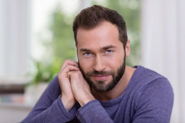 Portrait of a friendly handsome bearded man — Stock Photo, Image