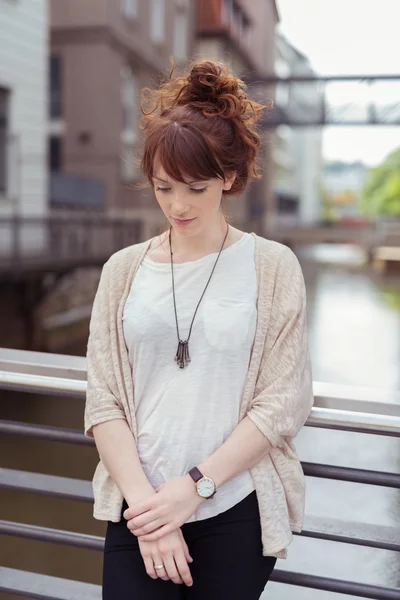 Girl Leaning her Back Against the Railing — ストック写真