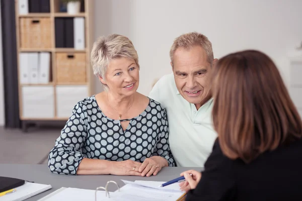 Senior Couple Listening to Female Agent Discussing — 图库照片