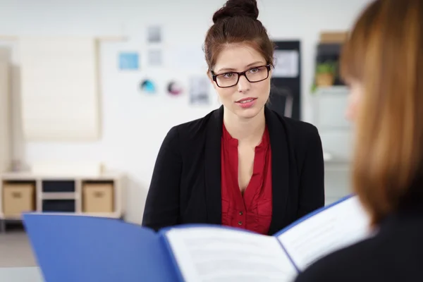 Young woman in a job interview — Stock Photo, Image