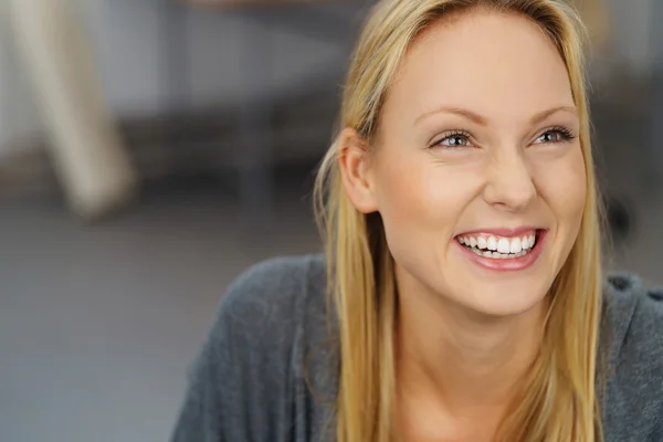 Happy Office Woman Laughing While Looking Up — Stockfoto