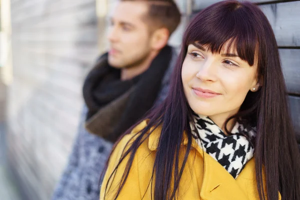 Happy couple standing outside in cold season — Stock Photo, Image