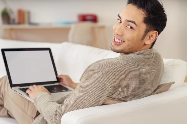 Handsome young Asian man with a lovely smile — Stock Photo, Image