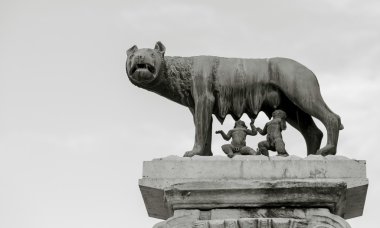 Romulus, Remus ve Forum Romanum adlı kurt