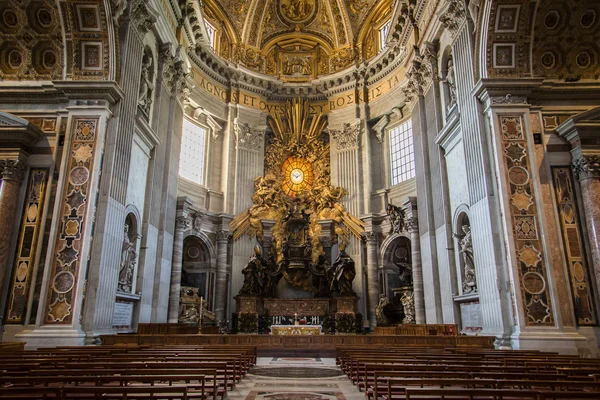 Ornement baroque dans la capitale italienne, la basilique de Sa Photo De Stock