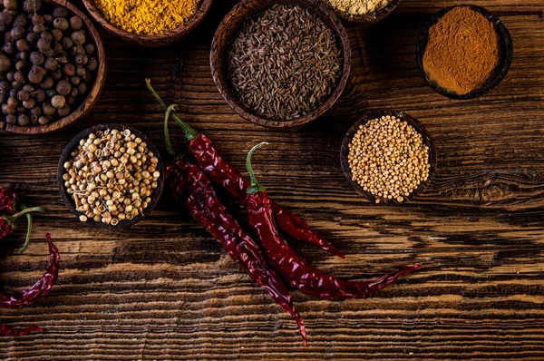 Traditional oriental them with spices — Stock Photo, Image