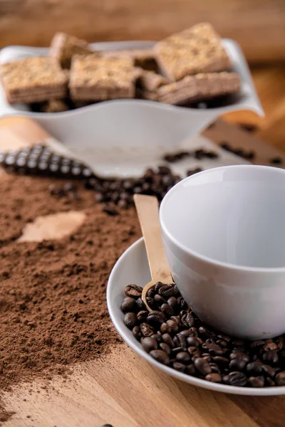 Kaffeepause, gesättigtes Wohnkonzept — Stockfoto