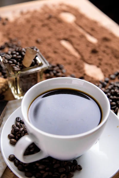 Caffè tradizionale naturale, tema ambiente domestico — Foto Stock
