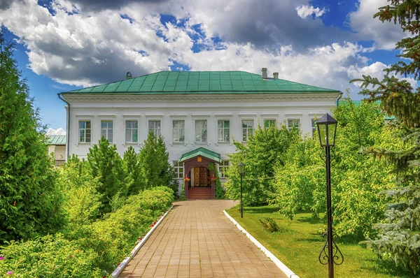 Monasterio de Spaso-Yakovlevsky Dimitriev en Rostov Veliky Rusia a — Foto de Stock