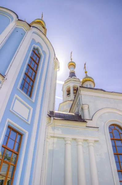 Pokrovskoe-tatianinsky kathedraal cheboksary, Rusland — Stockfoto
