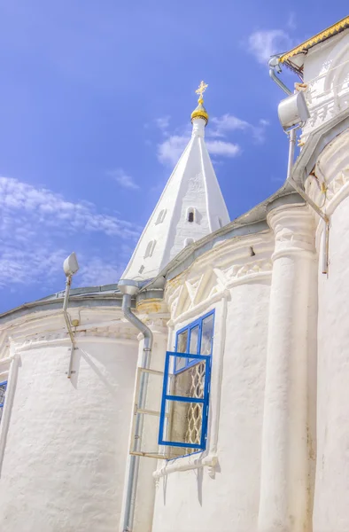 Ryssland cheboksary vvedensky cathedral — Stockfoto