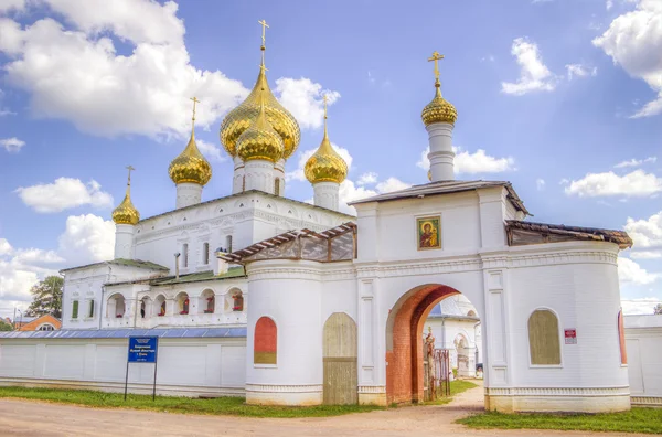 Rusko zmrtvýchvstání kláštera uglich — Stock fotografie