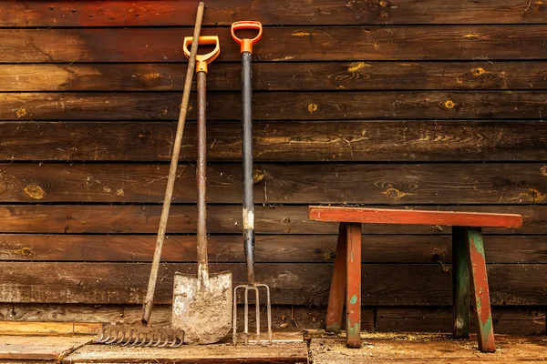 Old wooden bench — Stock Photo, Image