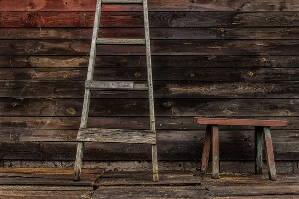 Old wooden bench — Stock Photo, Image