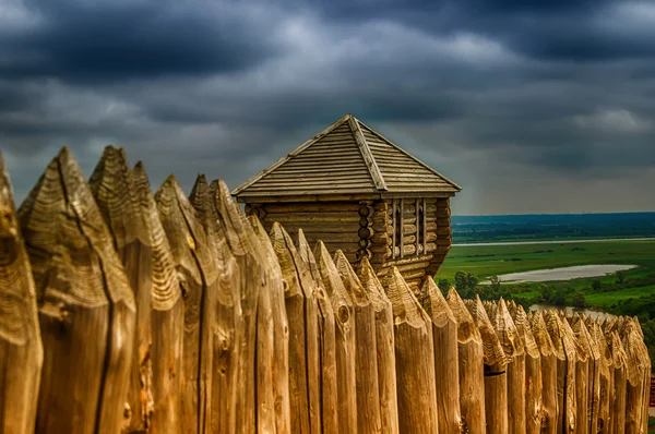Drewniana Twierdza diabła Elabuga osada Tatarstanu, Ru — Zdjęcie stockowe