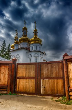 Tyumen Rusya'da kutsal teslis Manastırı