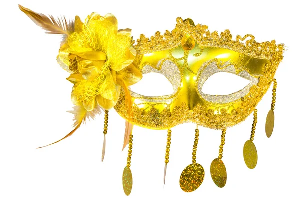 Maskarady maski złote zawieszki na białym tle — Zdjęcie stockowe
