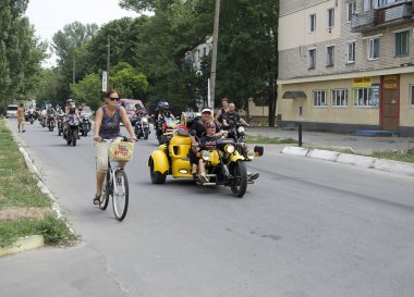Moto bisiklet gösterisi.