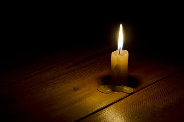 Candle, flame, wood. — Stock Photo, Image